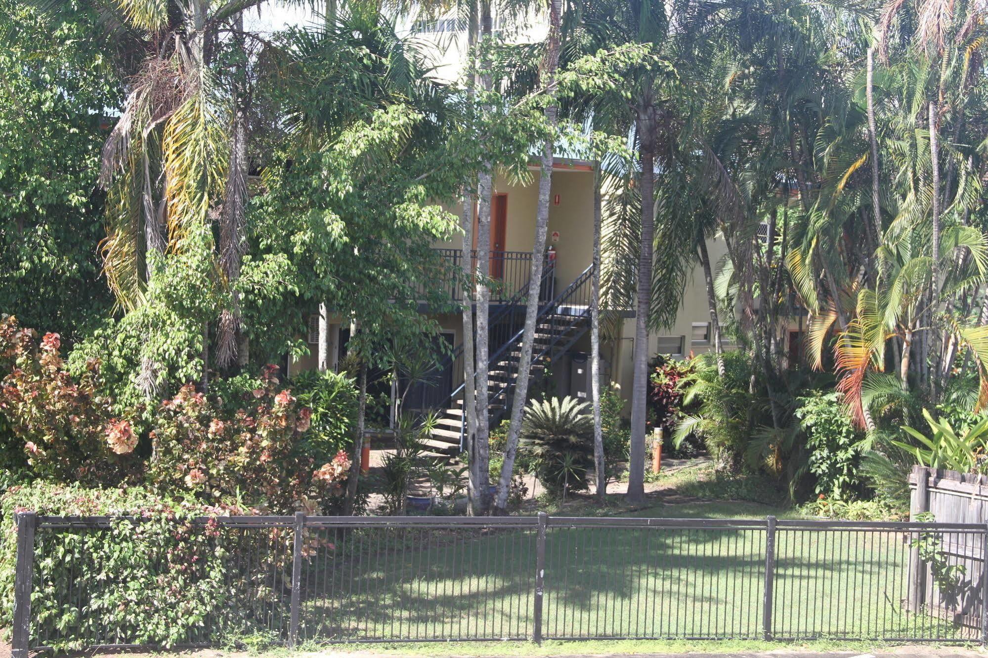 Tropical Queenslander Cairns Exterior foto