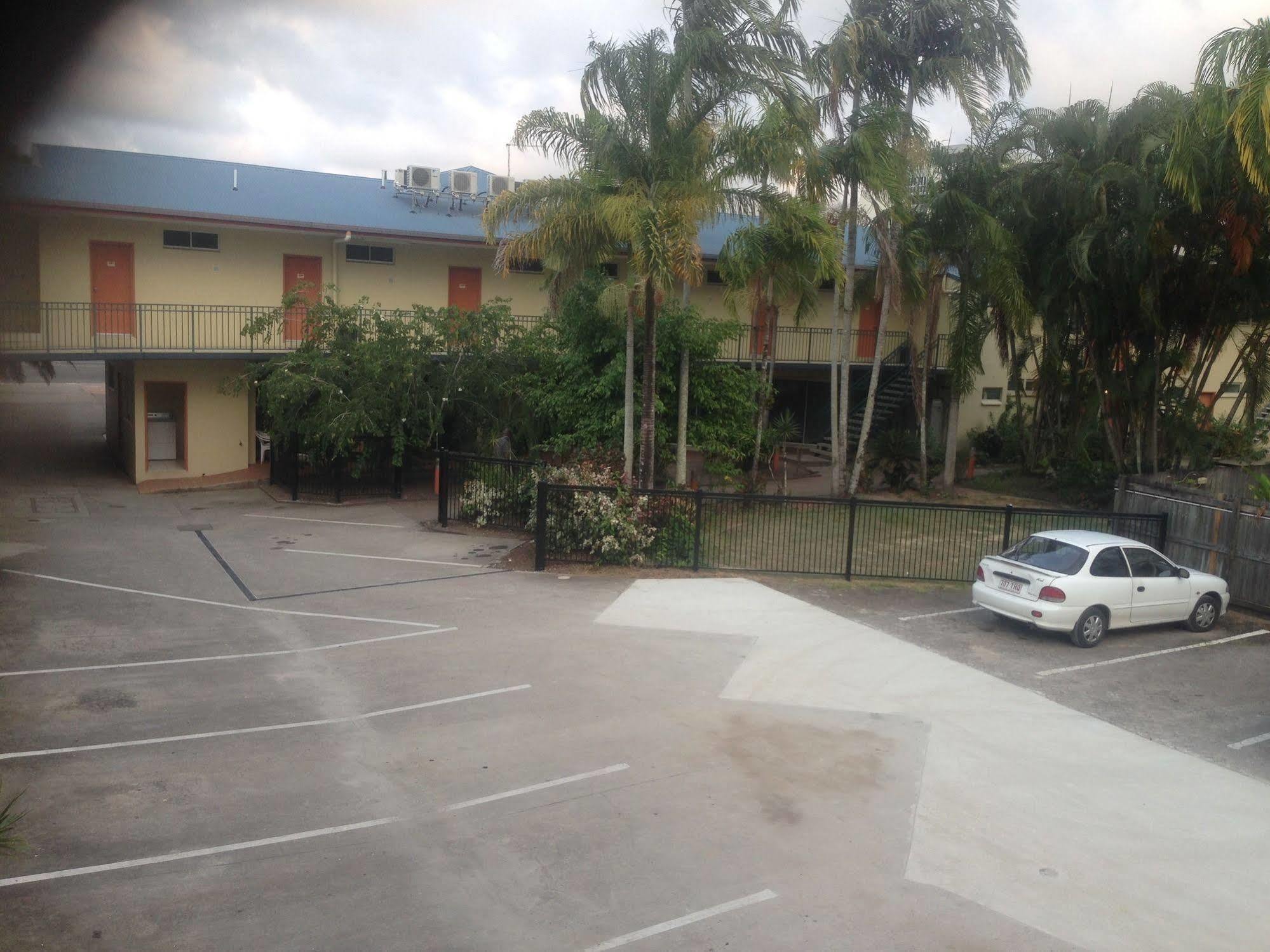 Tropical Queenslander Cairns Exterior foto